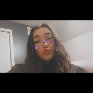 Meet your Posher, Mikayla